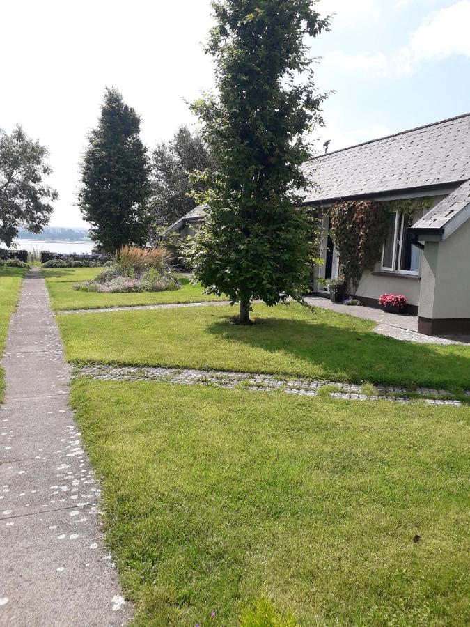 Lakeside Loughrea Bagian luar foto