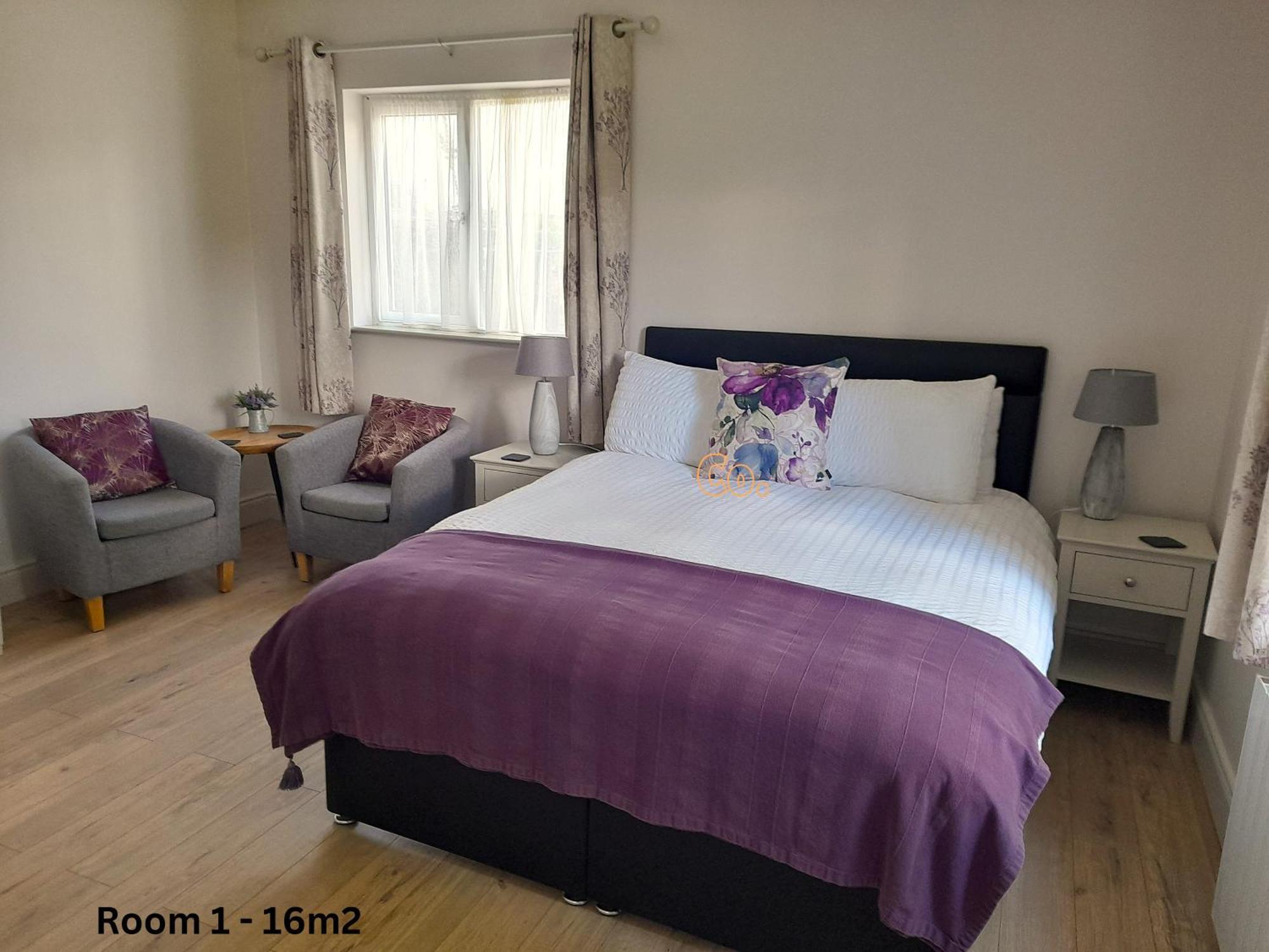 Lakeside Loughrea Bagian luar foto